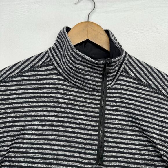 Lululemon 1/4 Zip Pullover Men's Medium Black Gray Studio Performance Workout - Picture 6 of 9